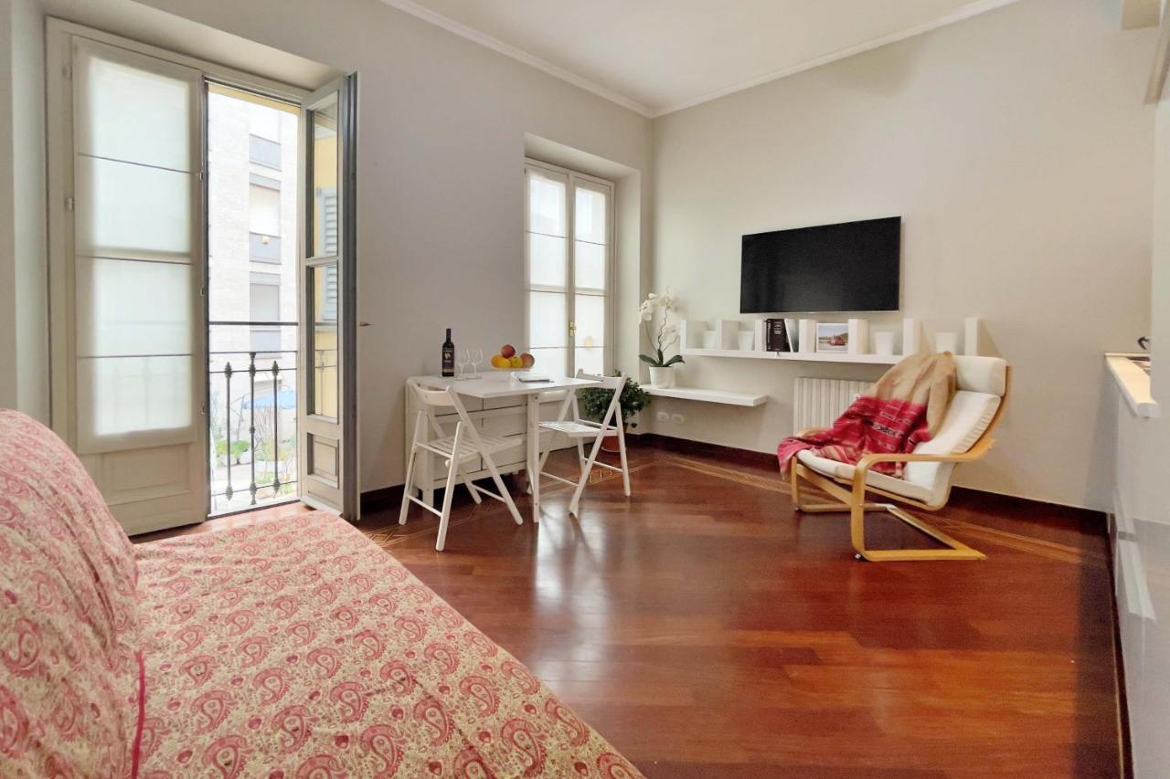 Chic 1Bdr With Shared Terrace Steps From Duomo By Rentopolis Mailand Exterior foto